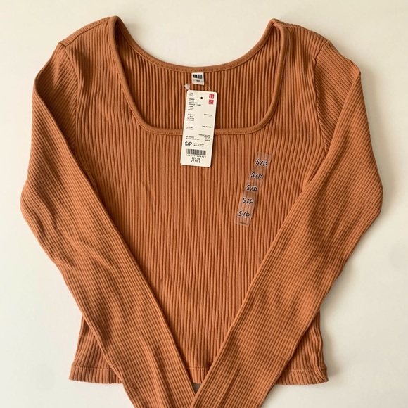 Uniqlo Ribbed Cropped Long Sleeve - Size S - Picture 2 of 4
